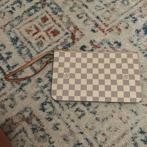 Louis Vuitton azur pink pouch